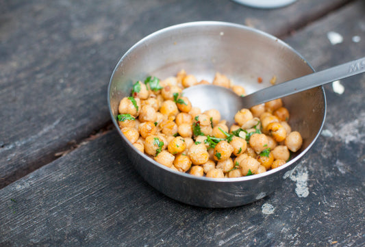 Hot and Spicy Chickpeas with Cilantro